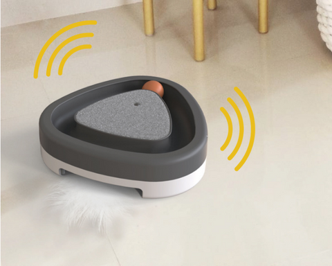 Smart Triangle Turntable Electric Cat Toy with Scratching Feature