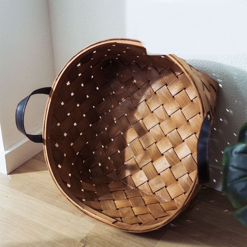 Elegant Rattan Bamboo Cat Bed Retreat: A Cozy Haven for Your Furry Companion