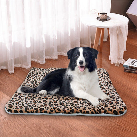 Cozy Canine Comfort Blanket - Plush Dog Sleeping Mat